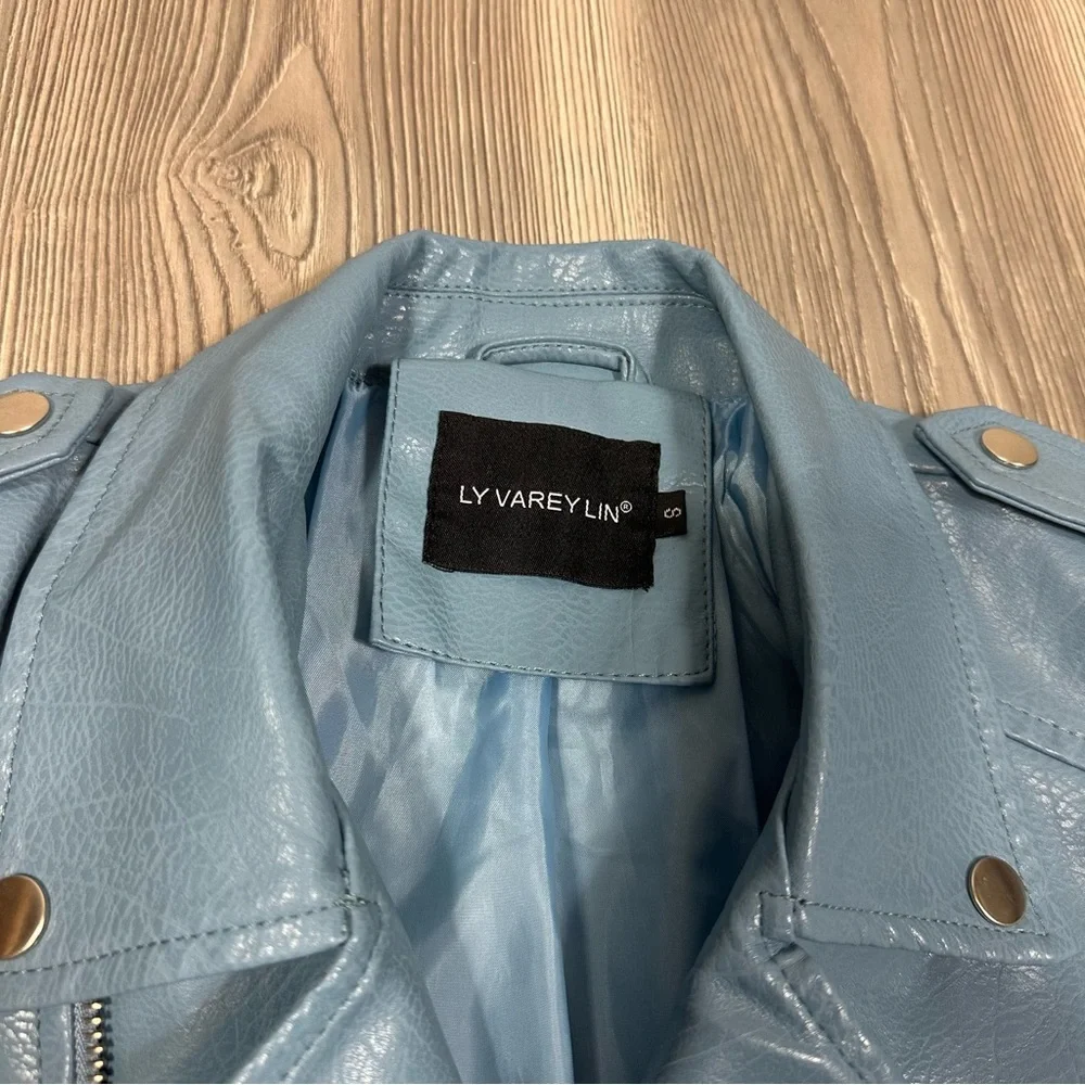 Ly Varey Lin Light Blue Faux Leather Moto Jacket with‎ Belt Women’s Small